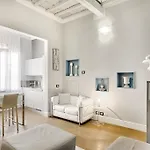 Santo Spirito Flat * Florence