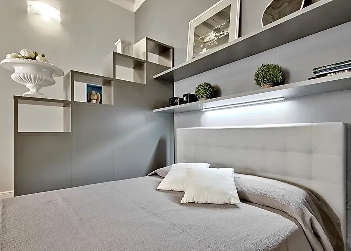 Santo Spirito Flat * Florencie