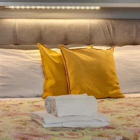 Apartment Santo Spirito Flat Florenz